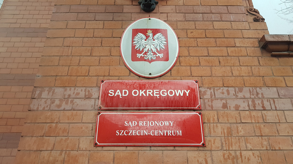 Sędzia delegowana przez Ministra Sprawiedliwości orzekła w sprawie w której ten był stroną. Stanowisko Sądu – brak konfliktu interesów.